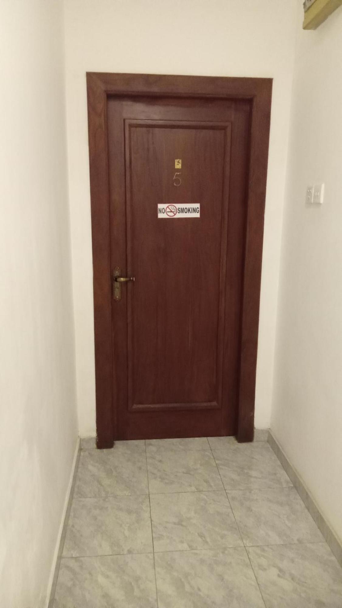 Villaflorence Kadawatha Экстерьер фото